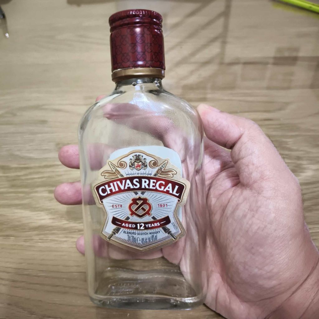 Botol Chivas Regal