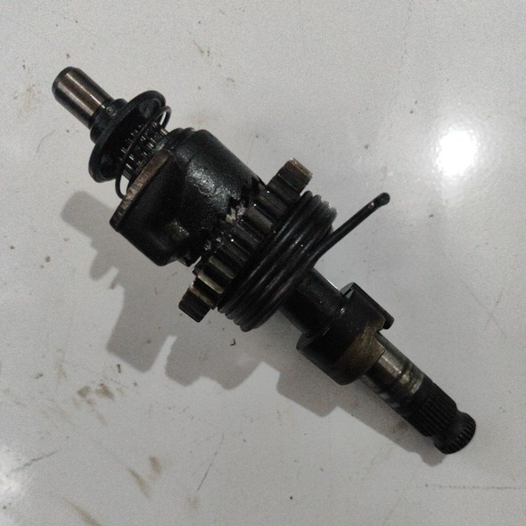 kick stater gear selah HONDA GL PRO / GL MAX BLACK ENGINE original