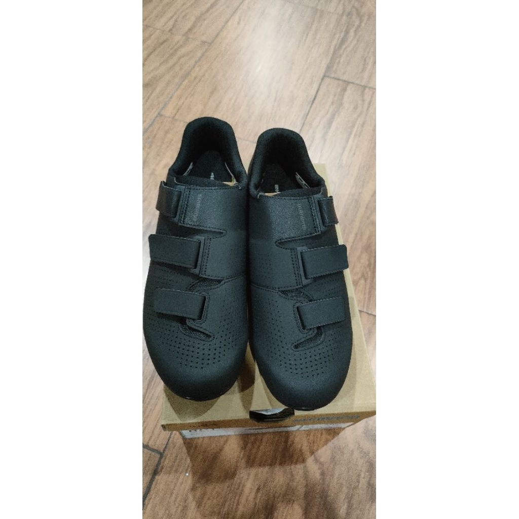Sepatu Clip Sepeda Roadbike Shimano RC1