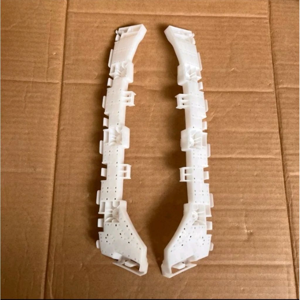 Breket bumper belakang mobil Brio Satya dudukan bumper Brio satya