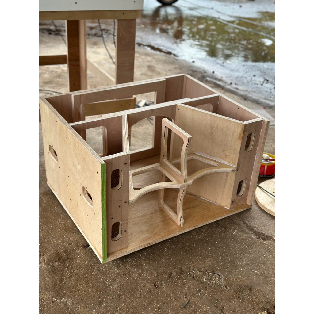 Box anak gajah 15 inch singel