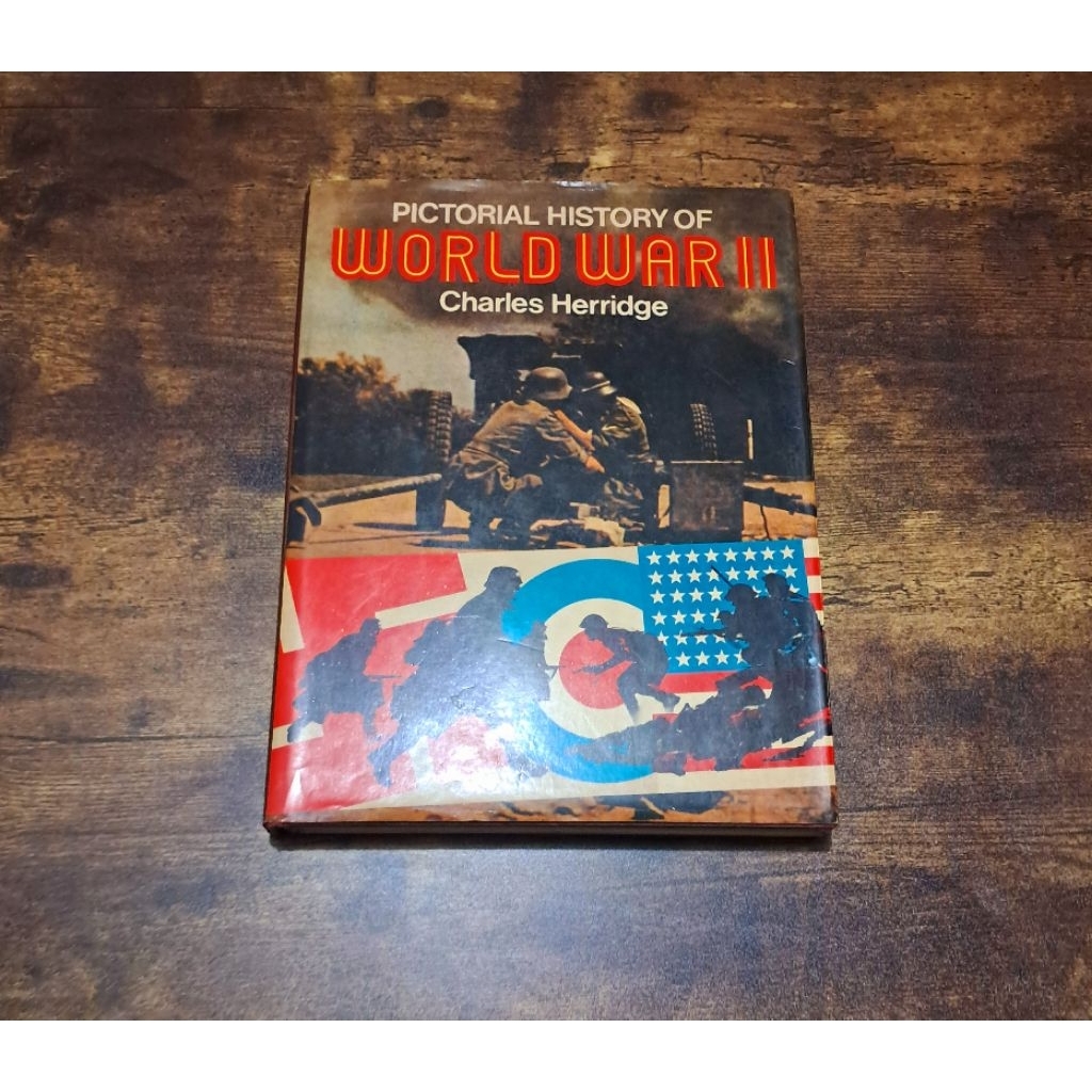 PICTORIAL HISTORY OF WORLD WAR II - CHARLES HERRIDGE