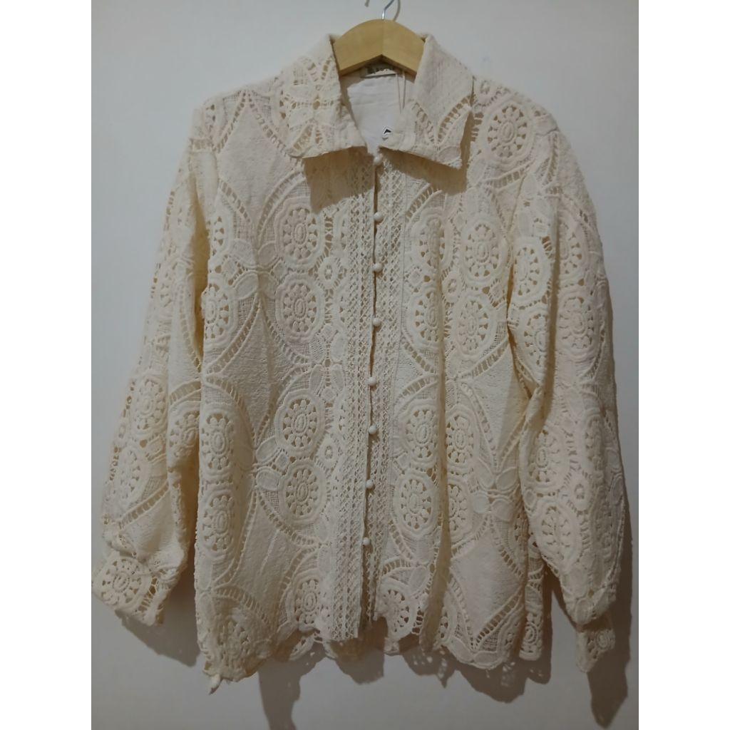 Baju Blouse Wanita Katun Brokat Renda Cream - Desain Kekinian Korea