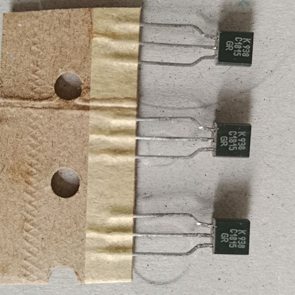 transistor A1015 transistor C1815