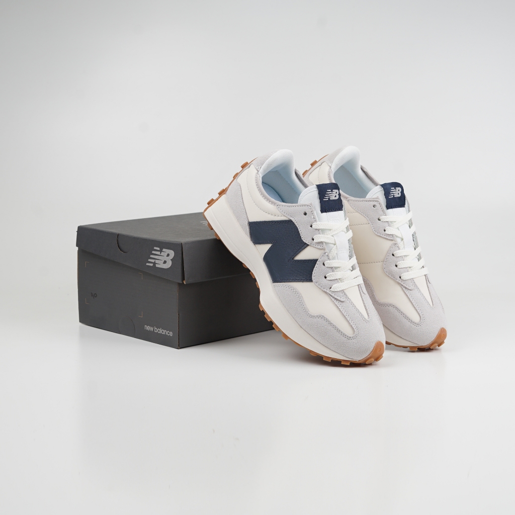 QSF - Sepatu Sneakers Moonbeam White Navy 100% BNIB - Sepatu Pria Wanita WS327KB