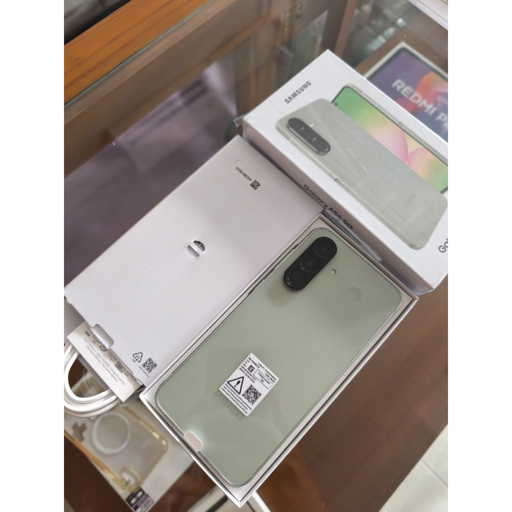 Samsung A56 12/256 second