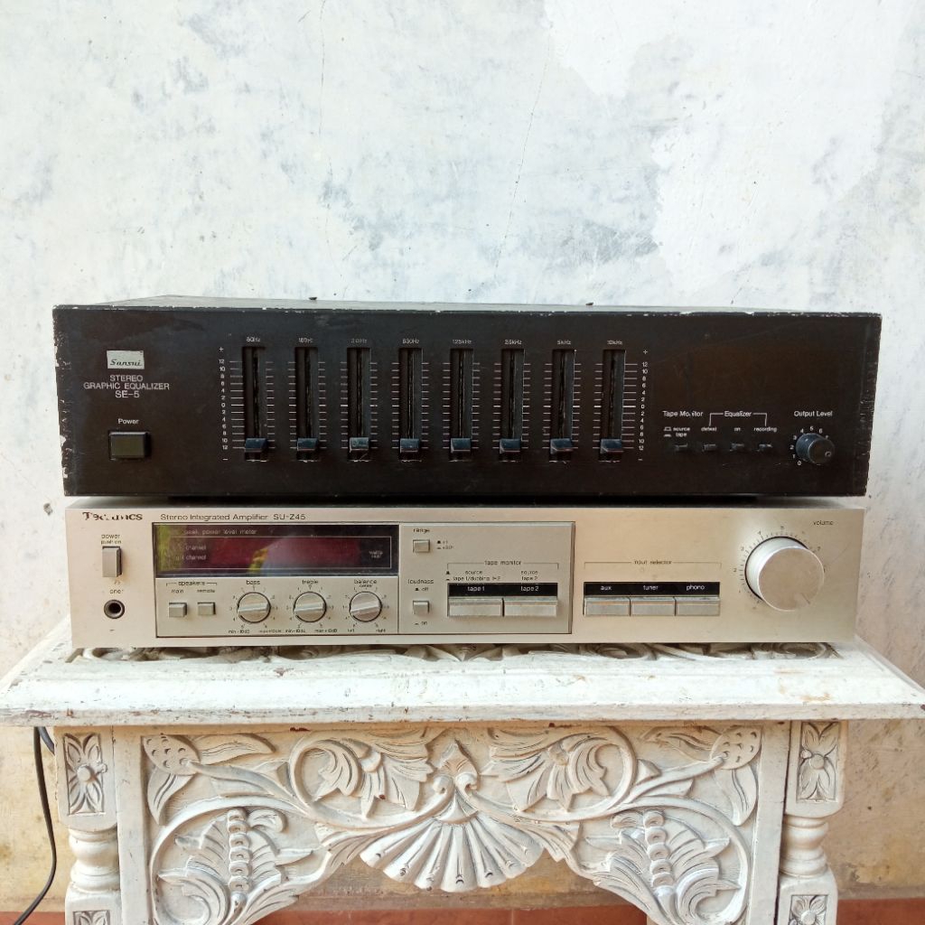 Sepaket Equalizer Sansui & Amplifier Technics