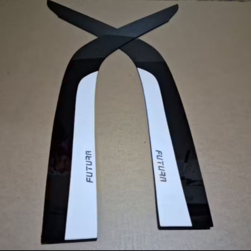 talang air mobil carry Futura model Lis putih