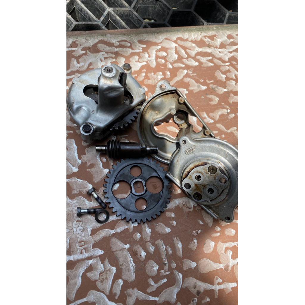 ORIGINAL Pompa Oli Honda CB CG GL 100 125 JAPAN  CB 100 CB 125 GL 100 GL 125 CG 110 CG 125 GL Pro Se