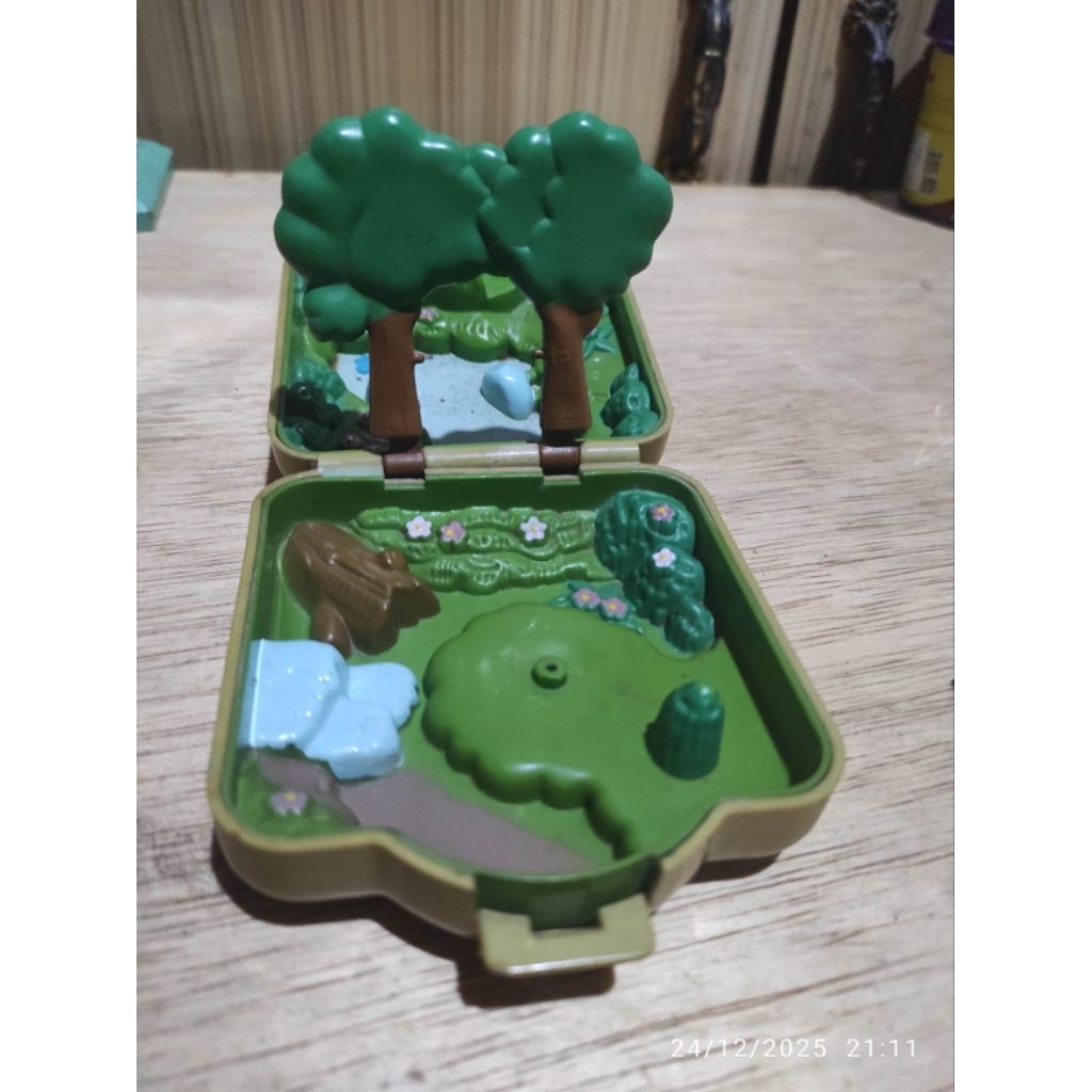 Diorama Pokemon Polly Pocket Nintendo Tomy