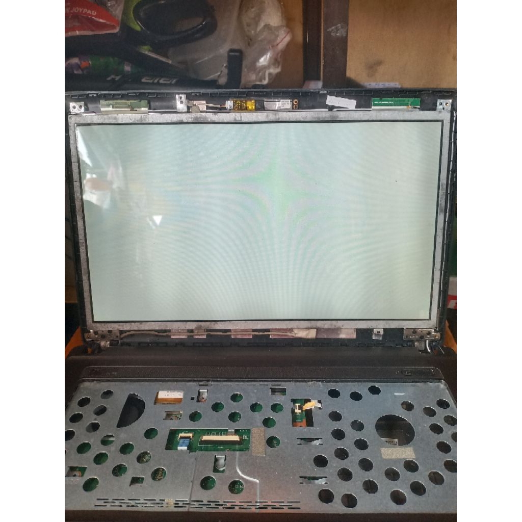 LCD Laptop 14" 40 Pin Tebal Minus