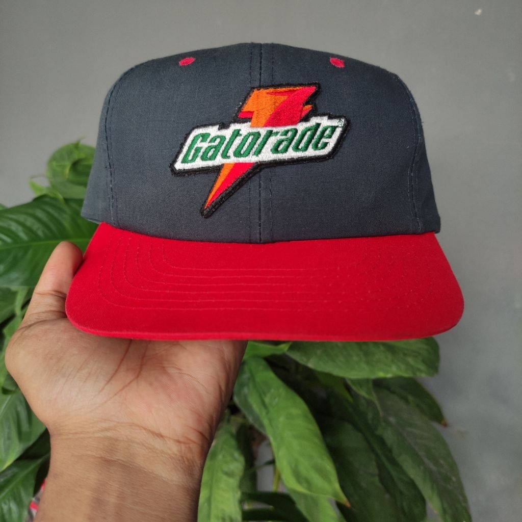 TOPI VINTAGE GAT0RADE YOUNGAN PATCH BORDIR