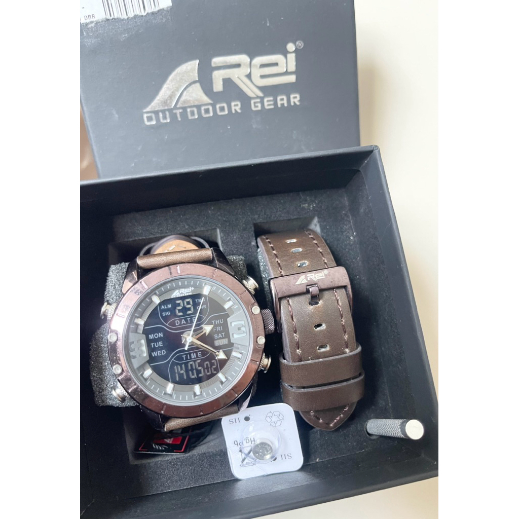 Jam Tangan Pria Omega Arei Outdoorgear
