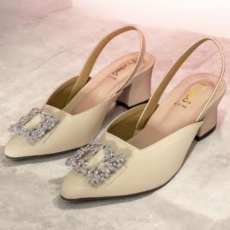 sandal lebaran tali belakang kotak emas hak 5cm