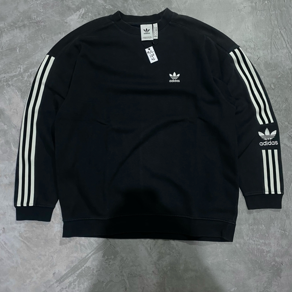 Crewneck Adidas Hitam List Putih