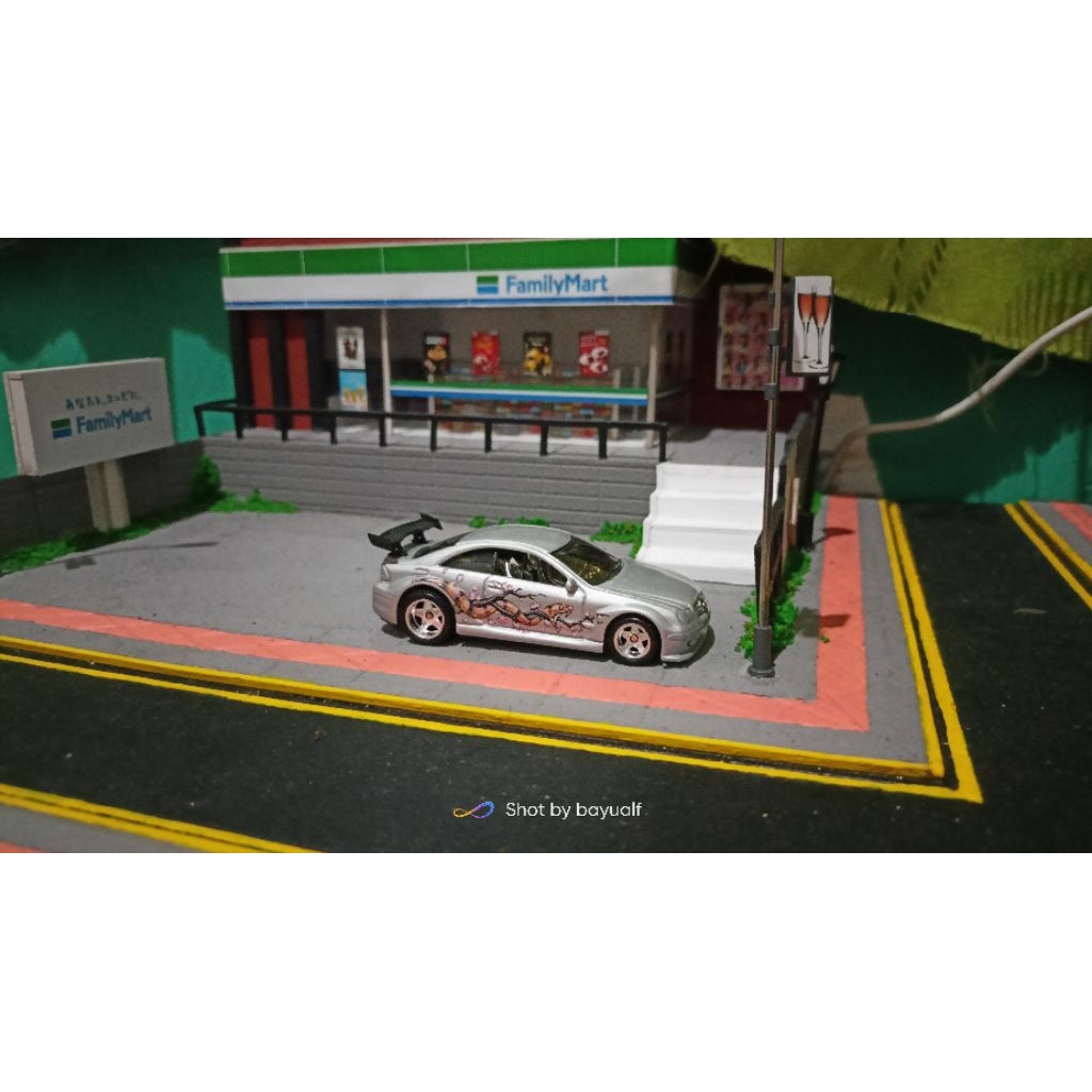 Hotwheels Custom AMG Mercedes CLK DTM