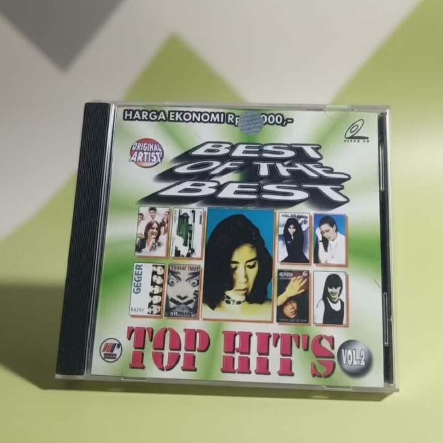 VCD Best Of The Best Top Hit's Vol. 2 / Bootleg / Nicky Astria,Dik Doank, Slam, Ita Purnamasari,Gege