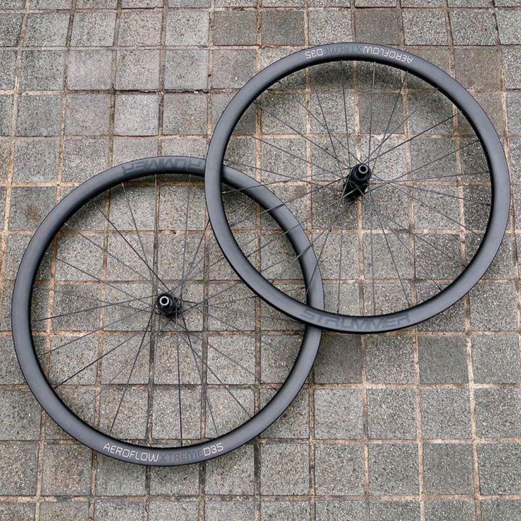 Wheelset 700c Roadbike Strummer Aeroflow Xtreme D50 Hub Freehub HR500 Carbon
