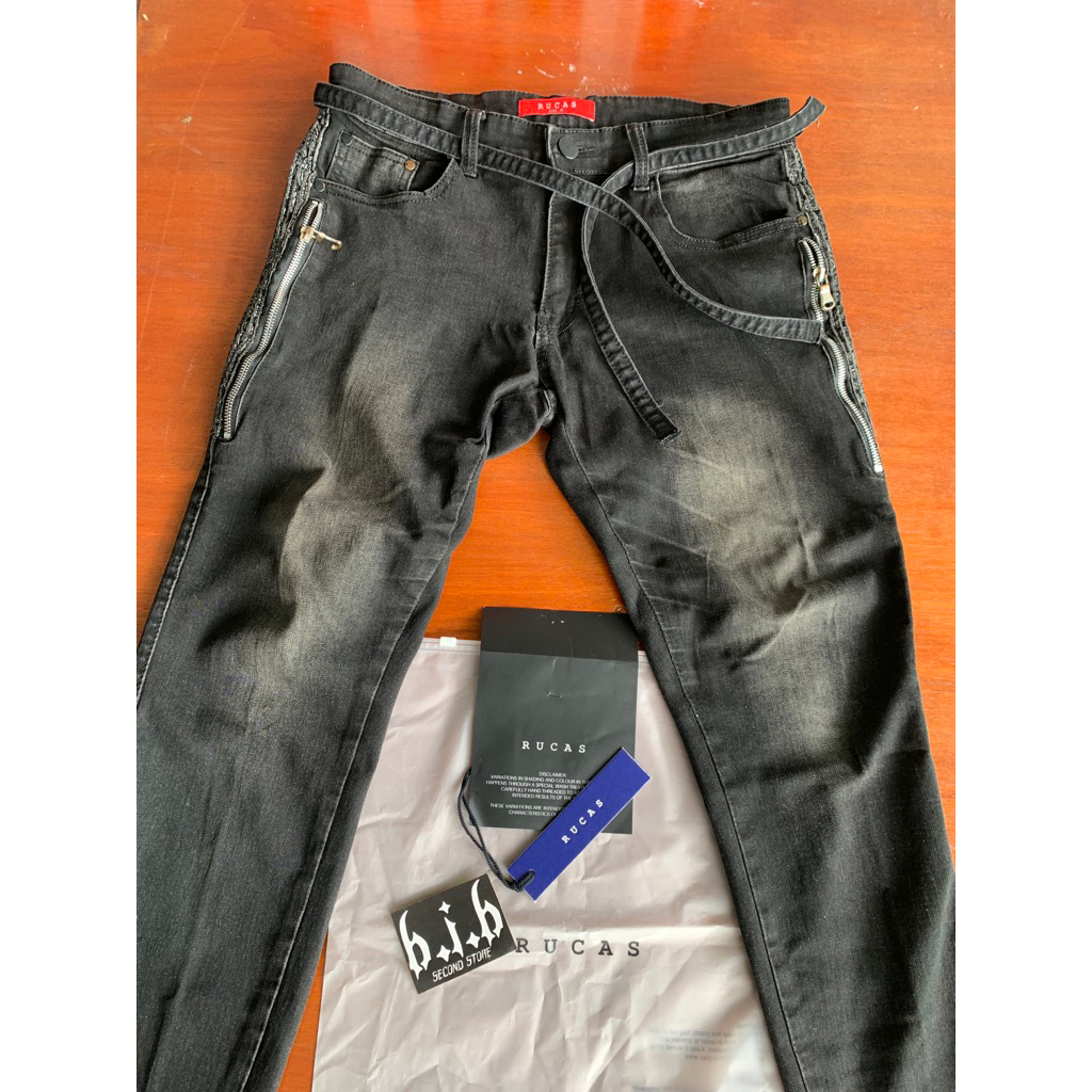 RUCAS SEASON 7 HERITAGE PAISLEY SECOND