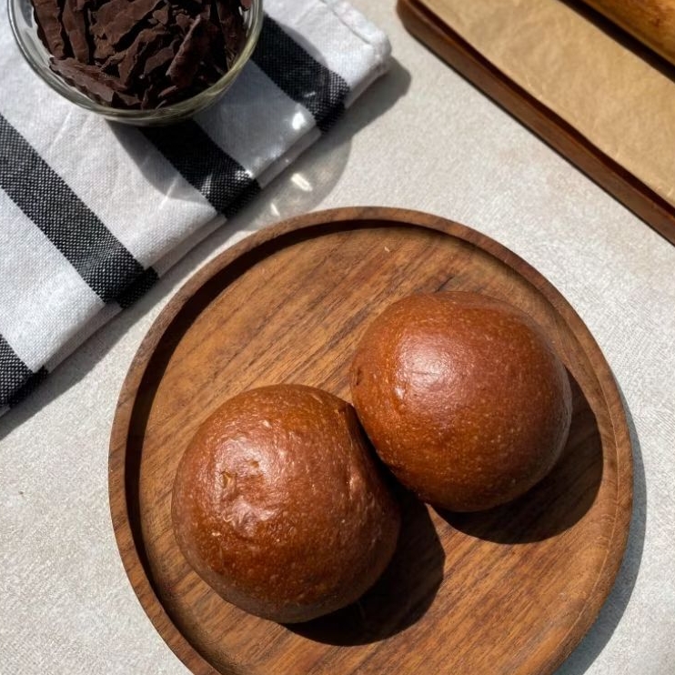 Choco Milk Bun Sourdough