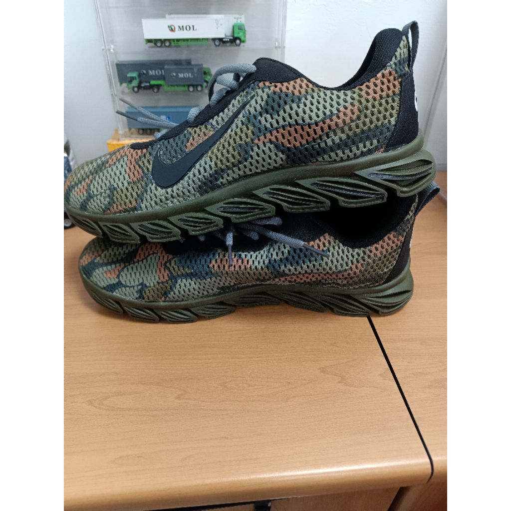 Sepatu NIKE Springblade Zoom size 42 insole 265 like new