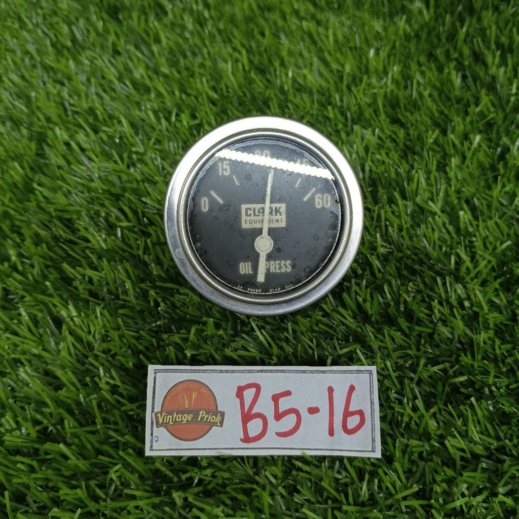 Vintage Clark Equipment Oil Pressure Gauge Made In Usa NOS