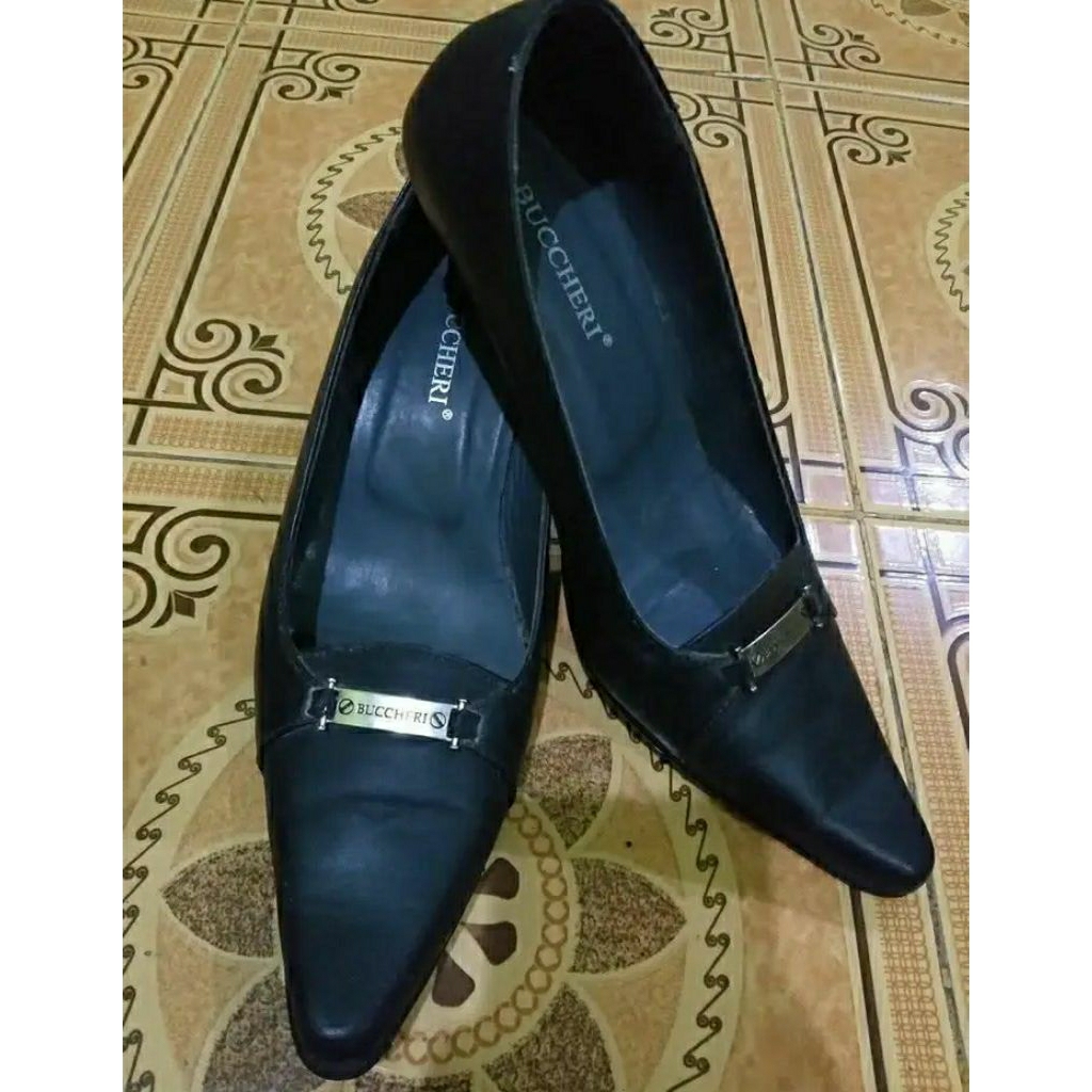 BUCCHERI SEPATU KERJA WANITA BLACK