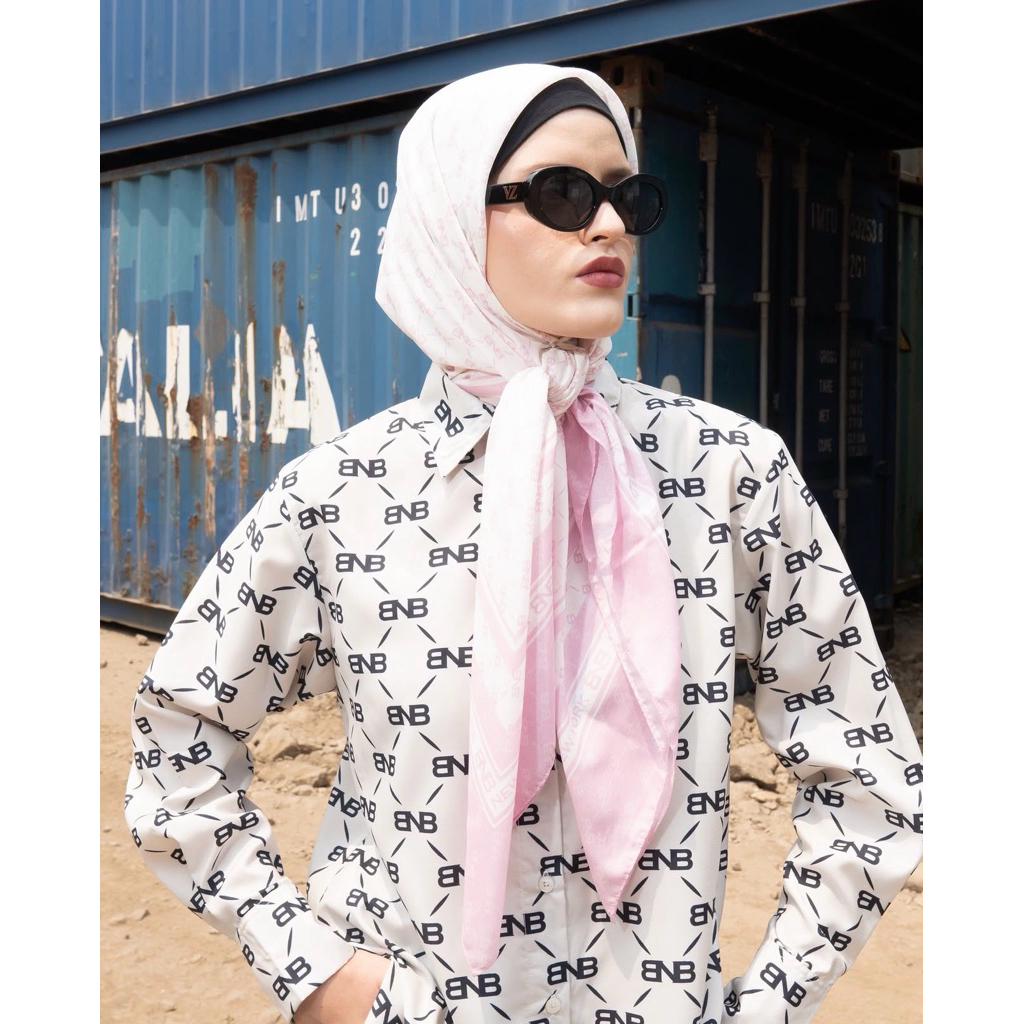 BNB brand no brand Scarf