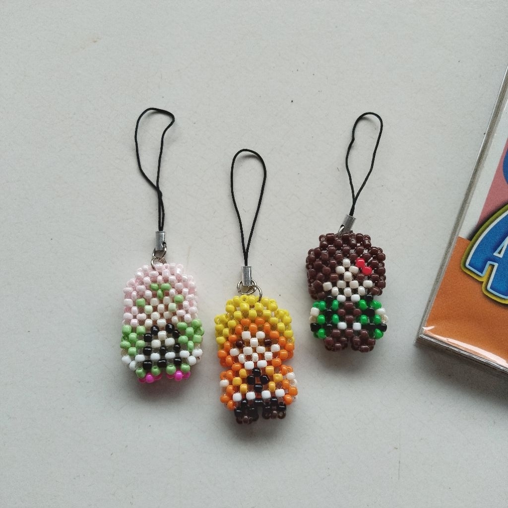 AMIGURUMI BEADS ANIME STRAP PHONE