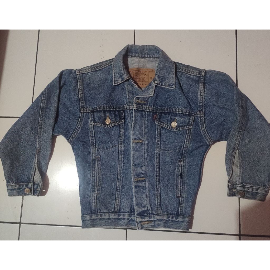 JAKETT JEANS PEREMPUAN LEVIS 501 (SECOND)
