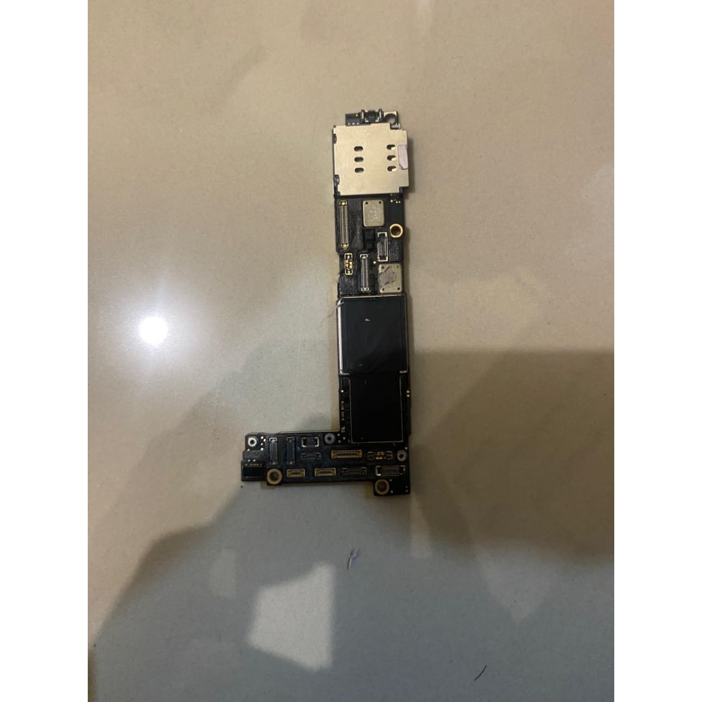 mesin apple phone 12 mini lock iCloud