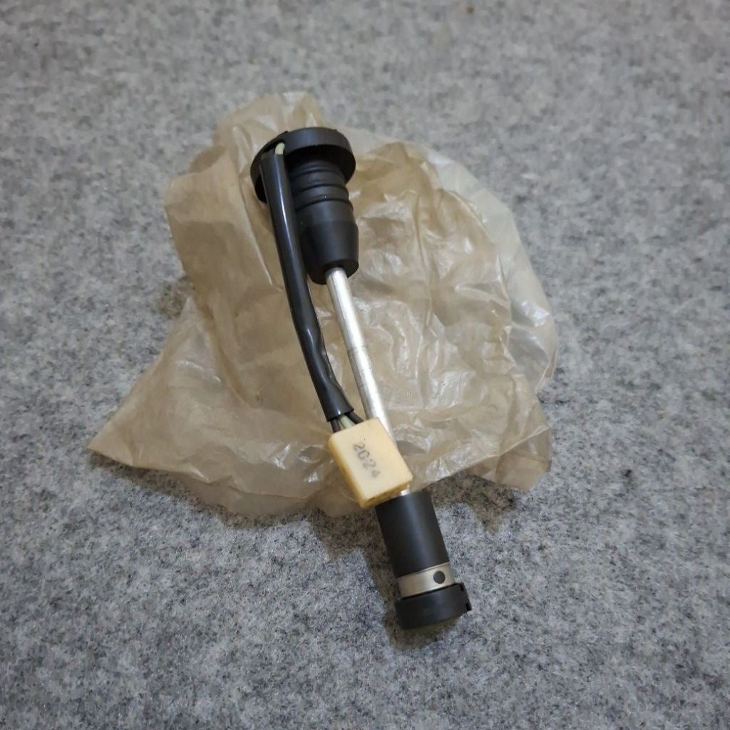 Pelampung Plampung Indikator Tabung Oli Samping Yamaha V80 V 80 Superdeluxe Excellent Asli Original