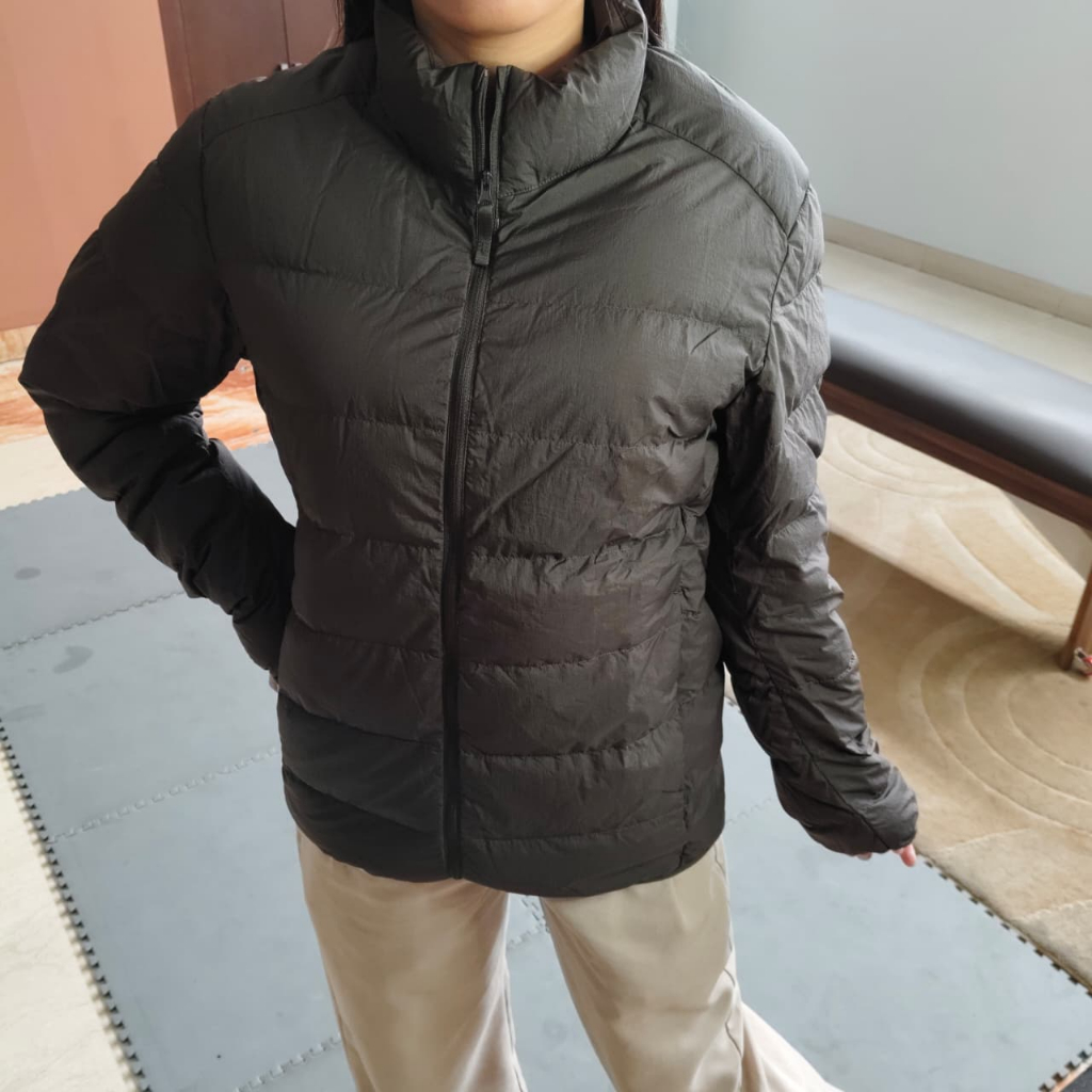 Uniqlo Ultra Light Down Jacket Pria/Wanita Size M – Original | Preloved