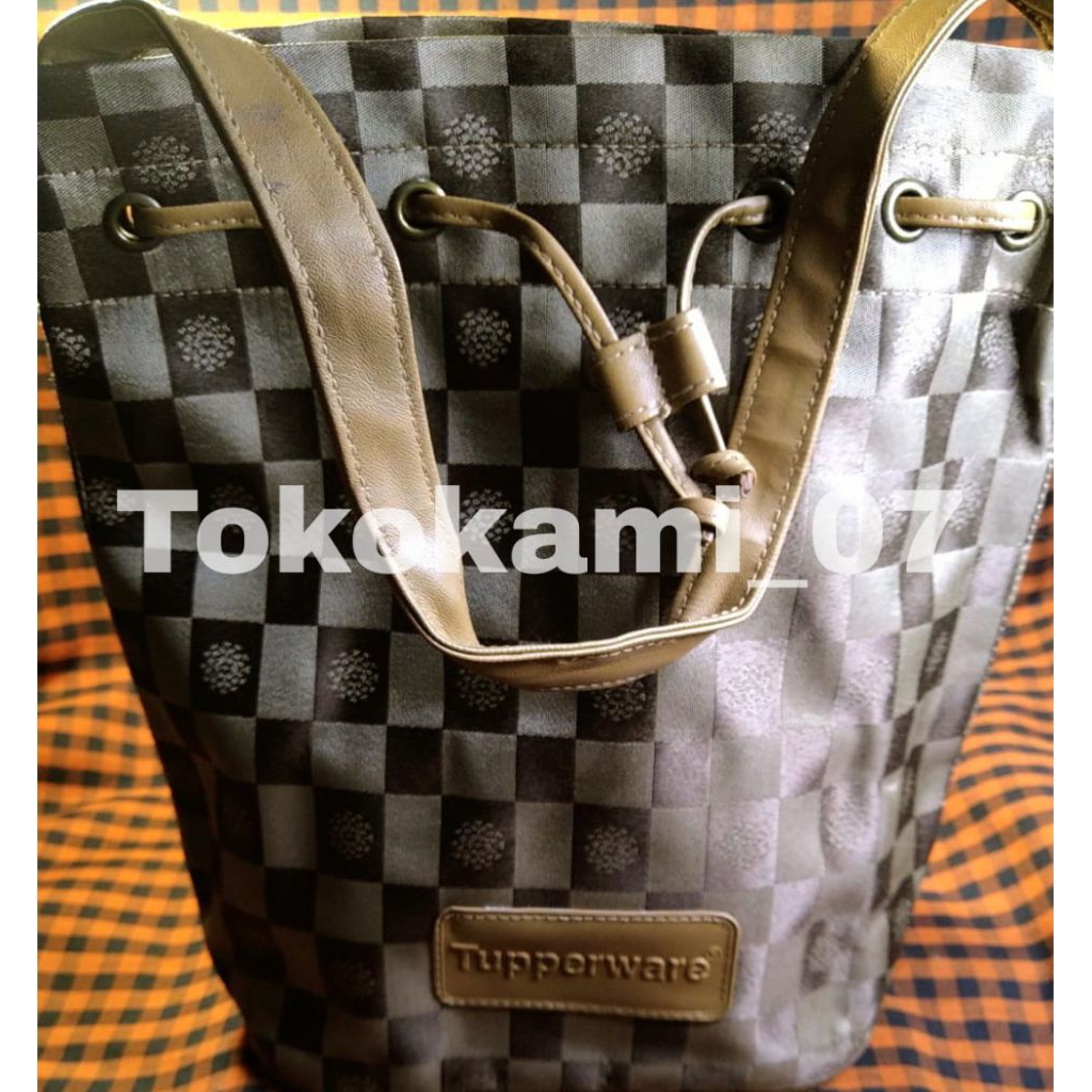 Tas Meal Box Tupperware