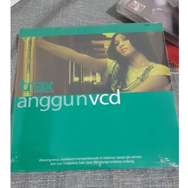 [baca deskripsi] VCD, CD bonus MTV Trax Anggun, Sore, The Adams, Dubyouth, dll
