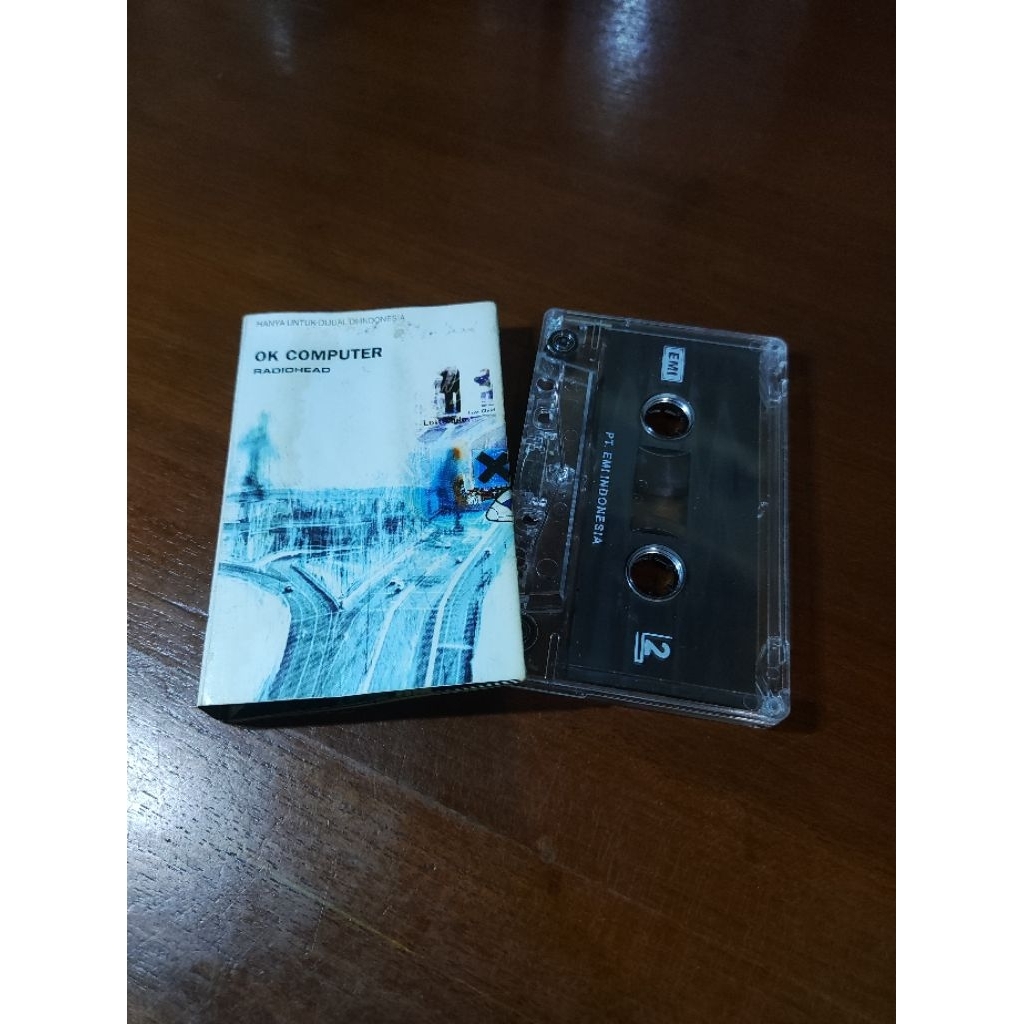 kaset radiohead ok computer