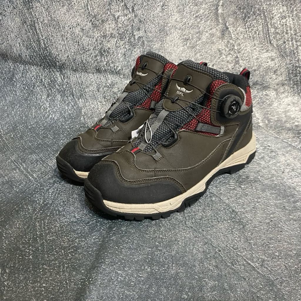 SEPATU OUTDOOR BFL
