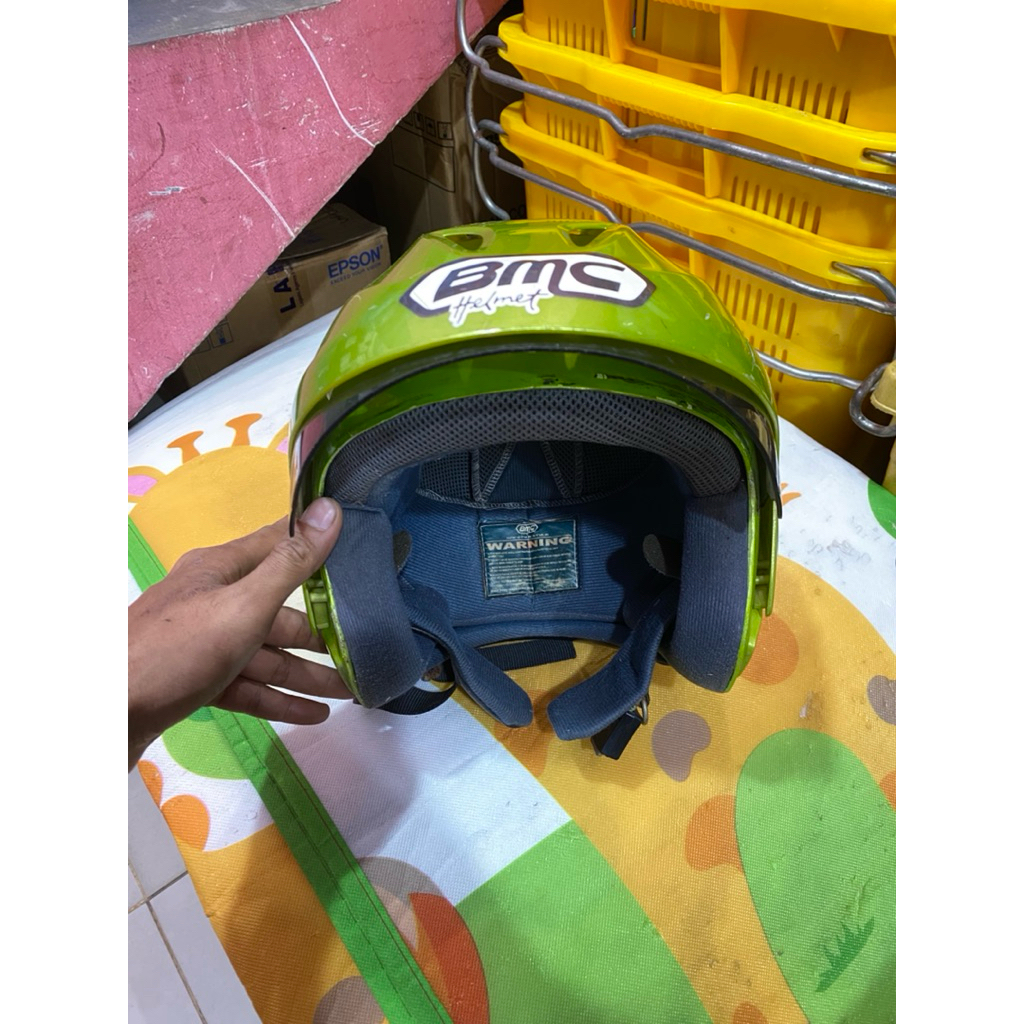 PL Helm Motor BMC Dewasa Hijau Fungsi Normal