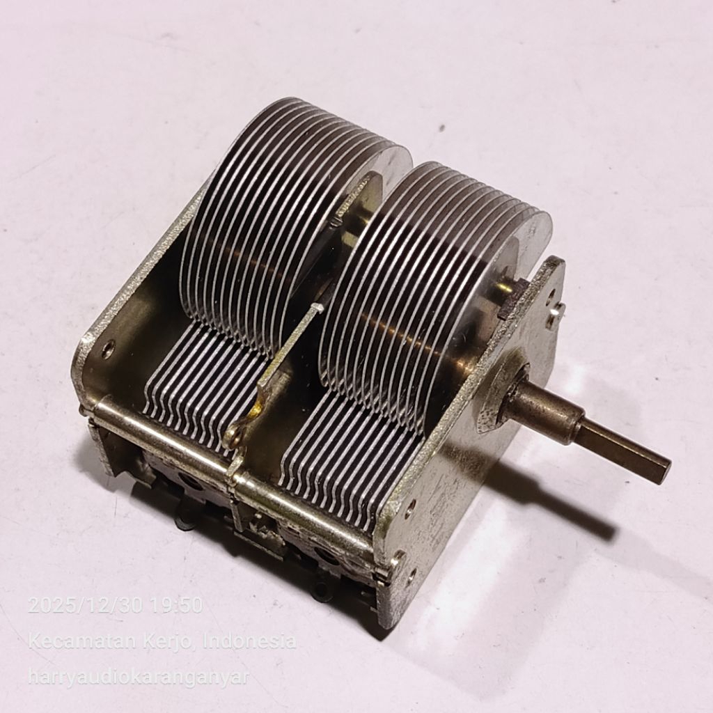 VARCO Besi Slow Motion – NOS Baru Stok Lama – Mulus Belum Ditest