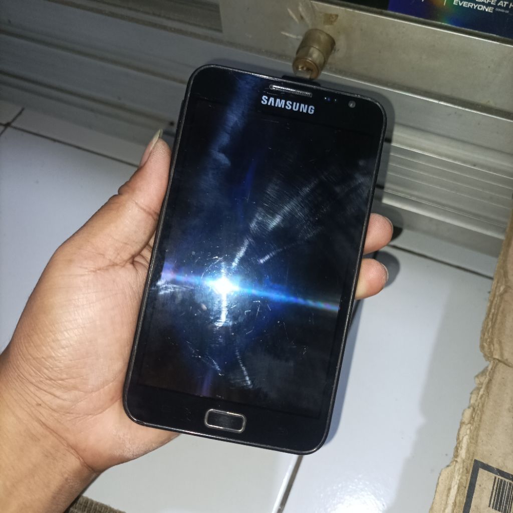 Handphone Samsung Galaxy Note 1 LTE - SHV-E160S - hp bahan - mati total