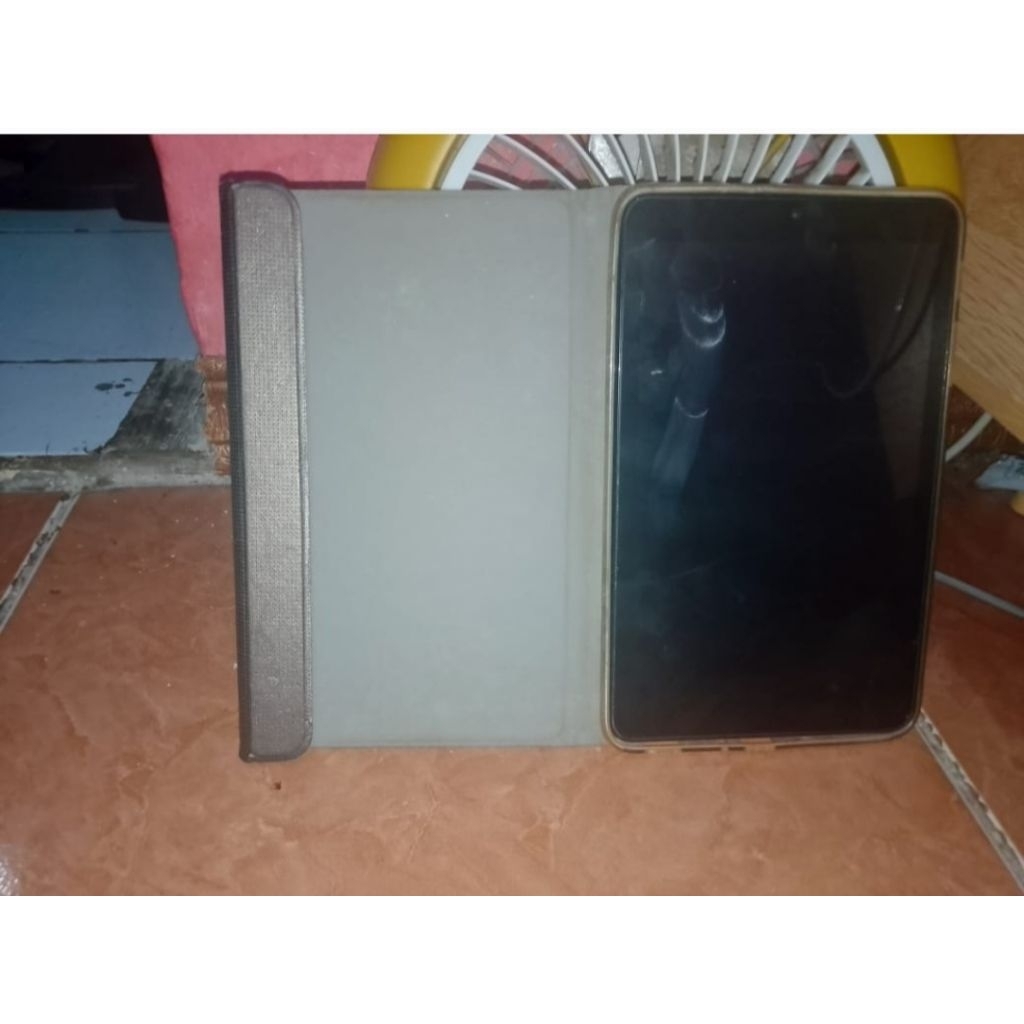 Samsung tab a 2018 T387v minus lcd