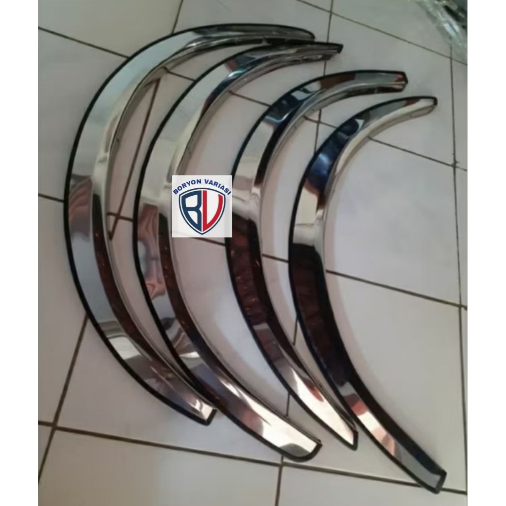 lis fender atas roda kijang kapsul tahun 1997/1999