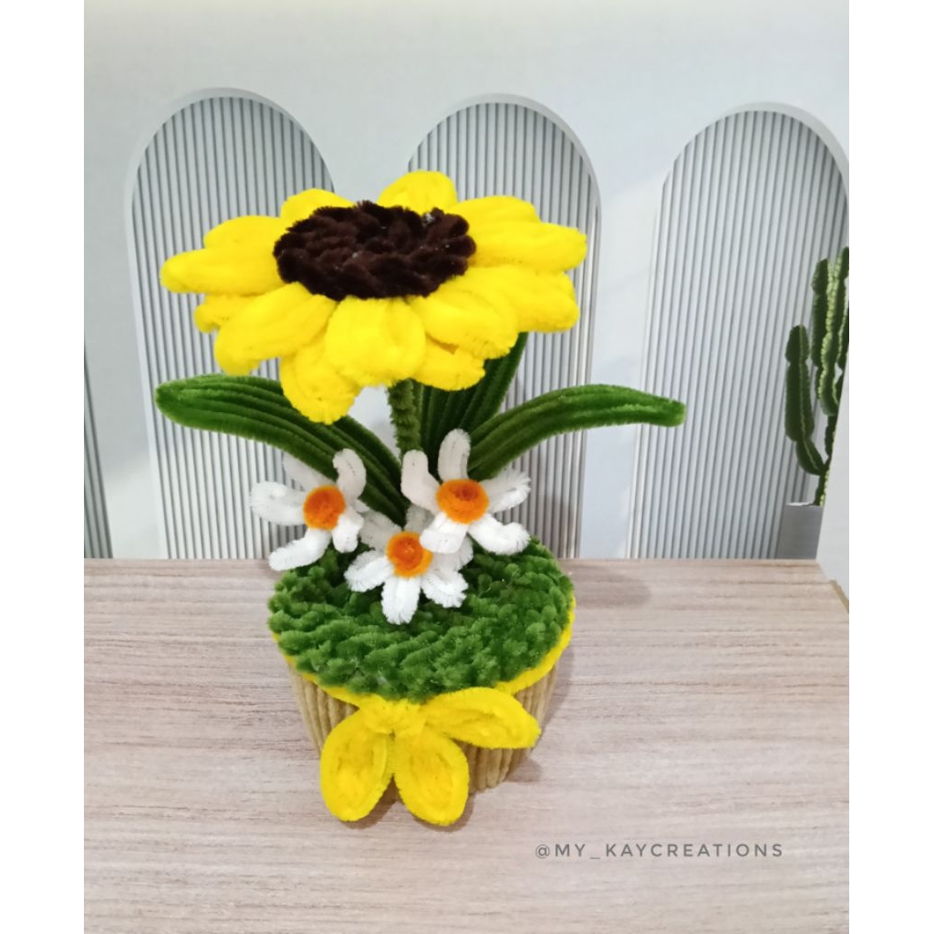 BUNGA MATAHARI| PIPER CLEANER PREMIUM| HIASAN RUANG TAMU