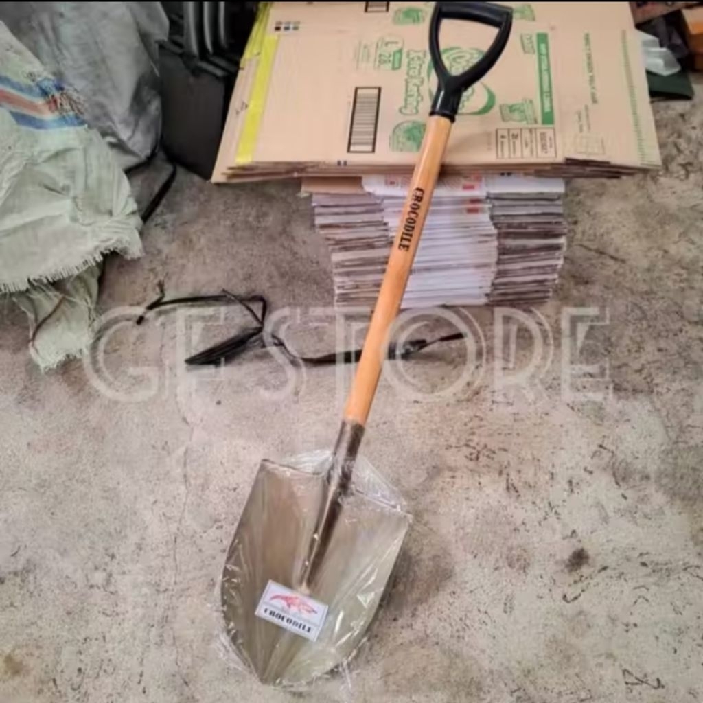 Sekop Pasir tanah injak gagang kayu - sekop pasir tebal kuat kokoh - sekop tanah serbaguna