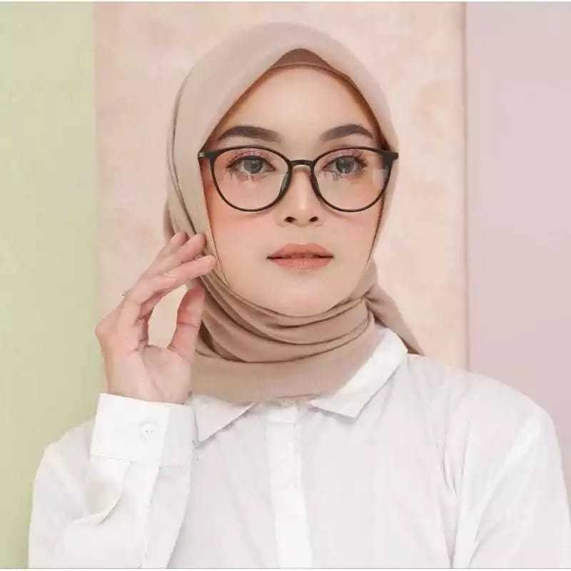 Kacamata 8184 Cat Eye Wanita Minus 8184  Lensa Tipis Photocromic Blueray Bluecromic