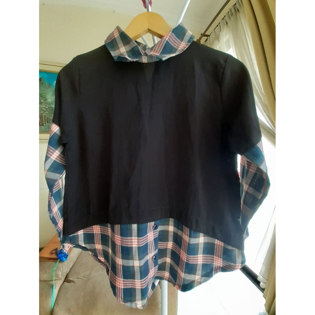 Baju Atasan Wanita ( Size LD 95 / P 60 ) Preloved Second Branded