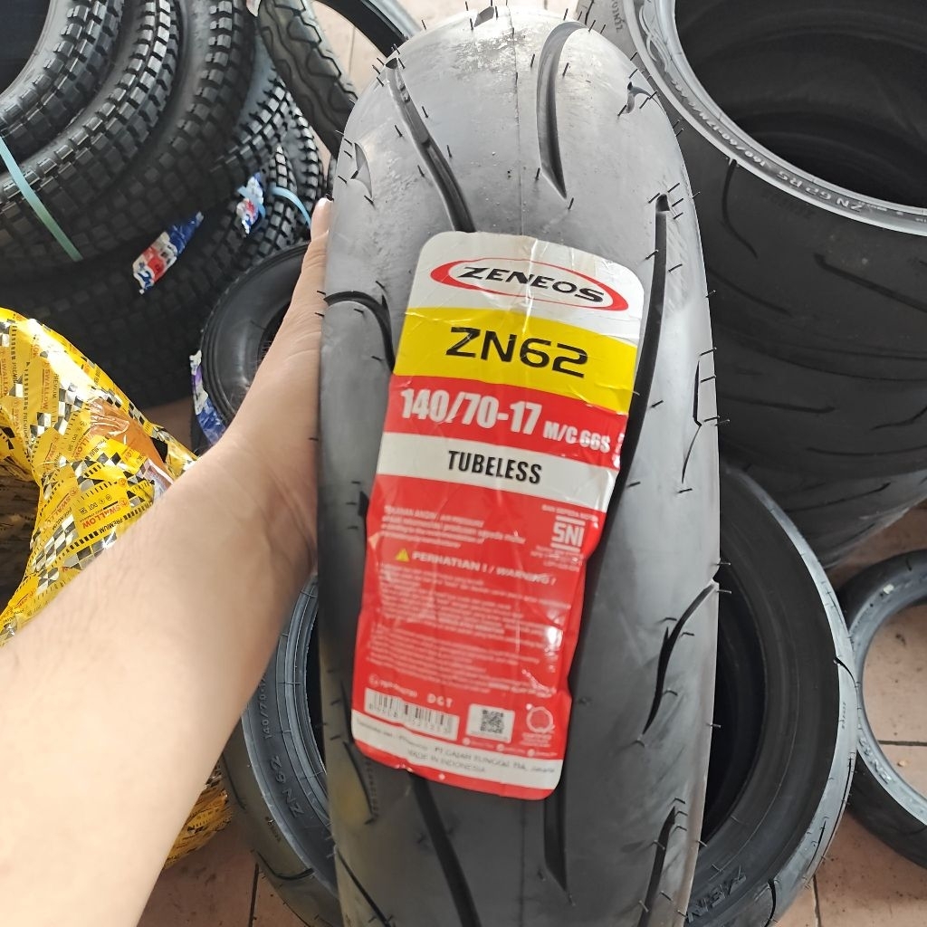 ban luar zeneos tubeless 140/70-17 zn62