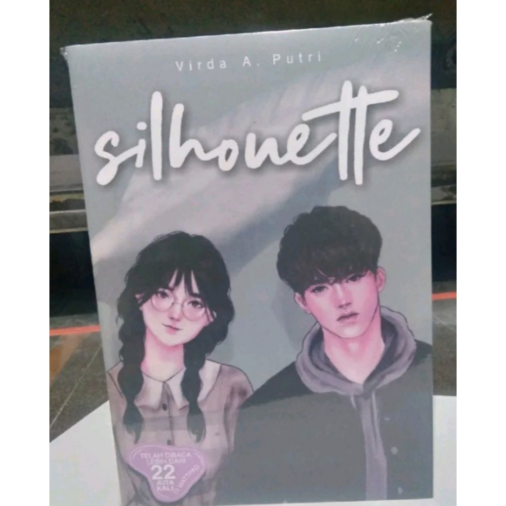 Novel Silhonette