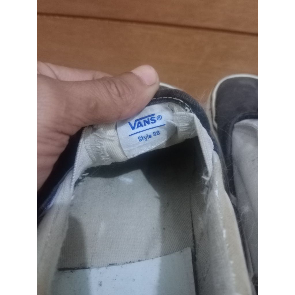 vans slip on