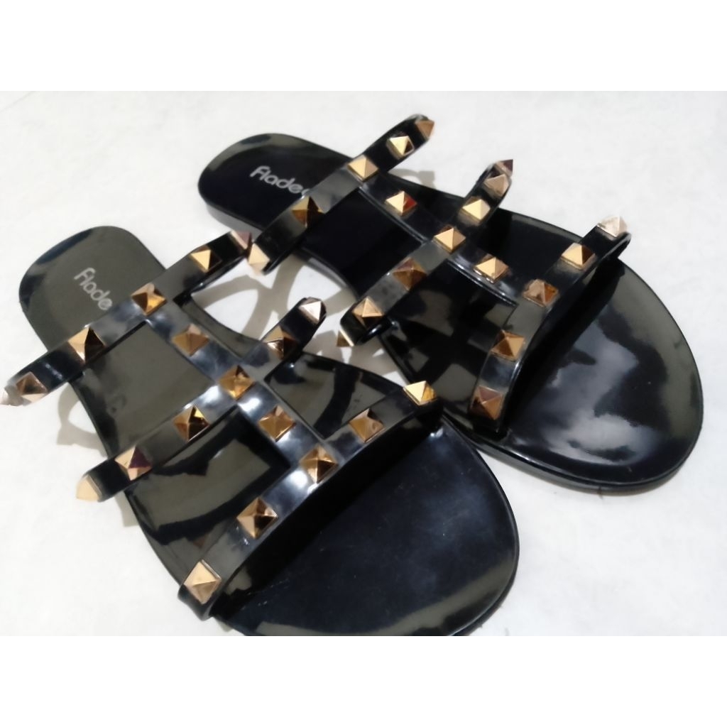 SANDAL TEPLEK FLADEO